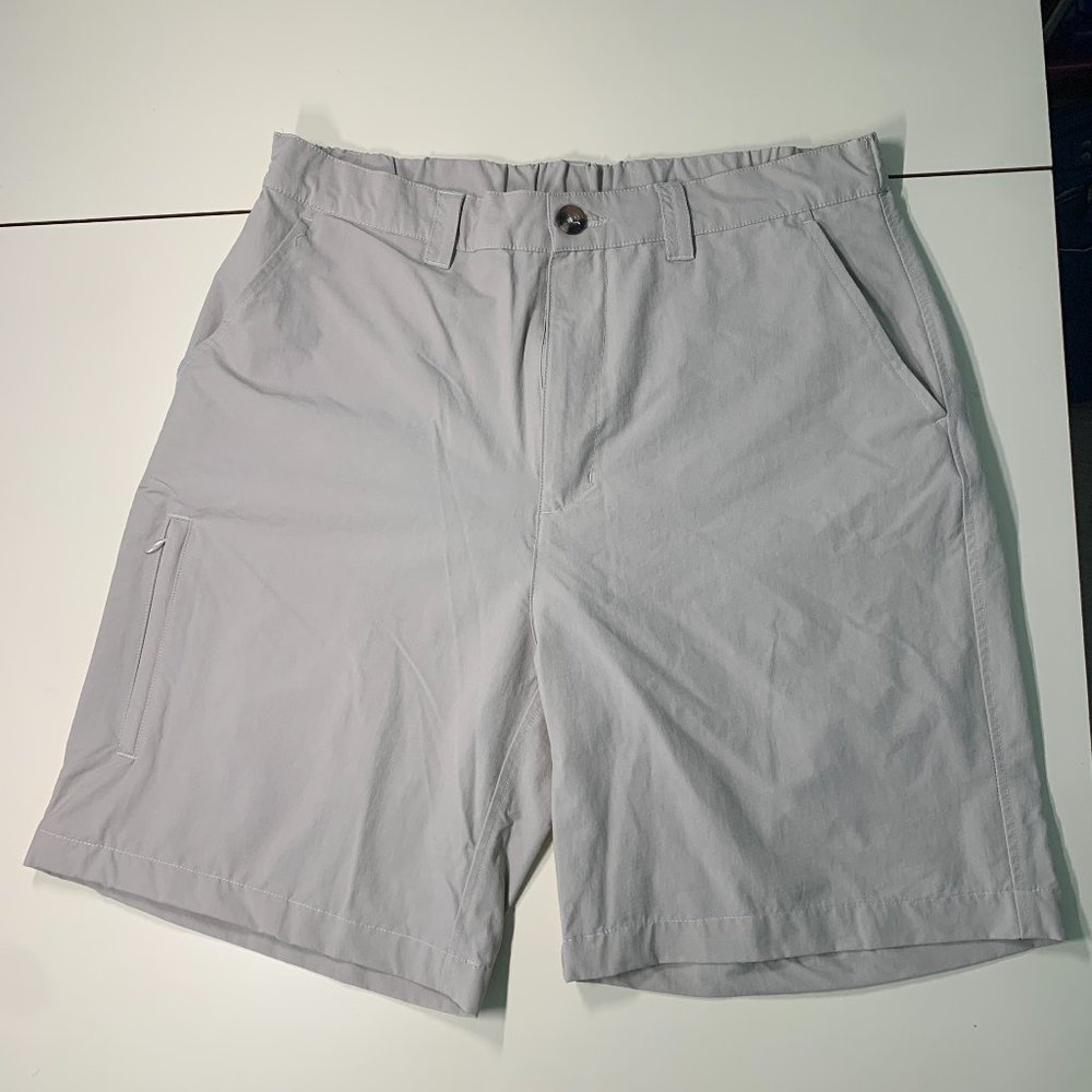 TravelSmith Flat Front Golf Shorts Khaki Men's 36